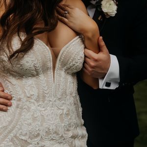 Wedding Dress **1060 BY MARTINA LIANA**